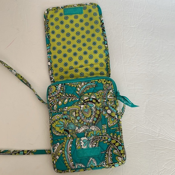 Vera Bradley retired peacock pattern crossbody purse in turquoise & yellow/green - Picture 16 of 16